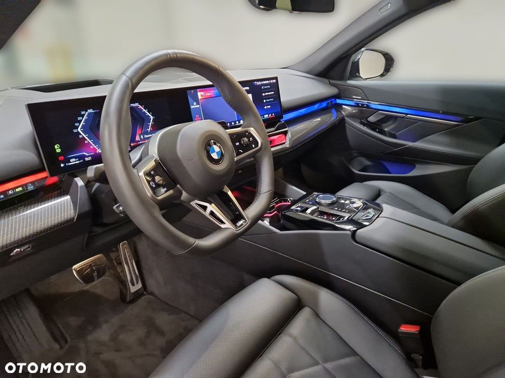 BMW Seria 5 520i mHEV M Sport - 21