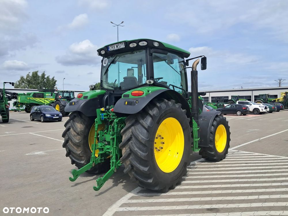 John Deere 6125R - 4