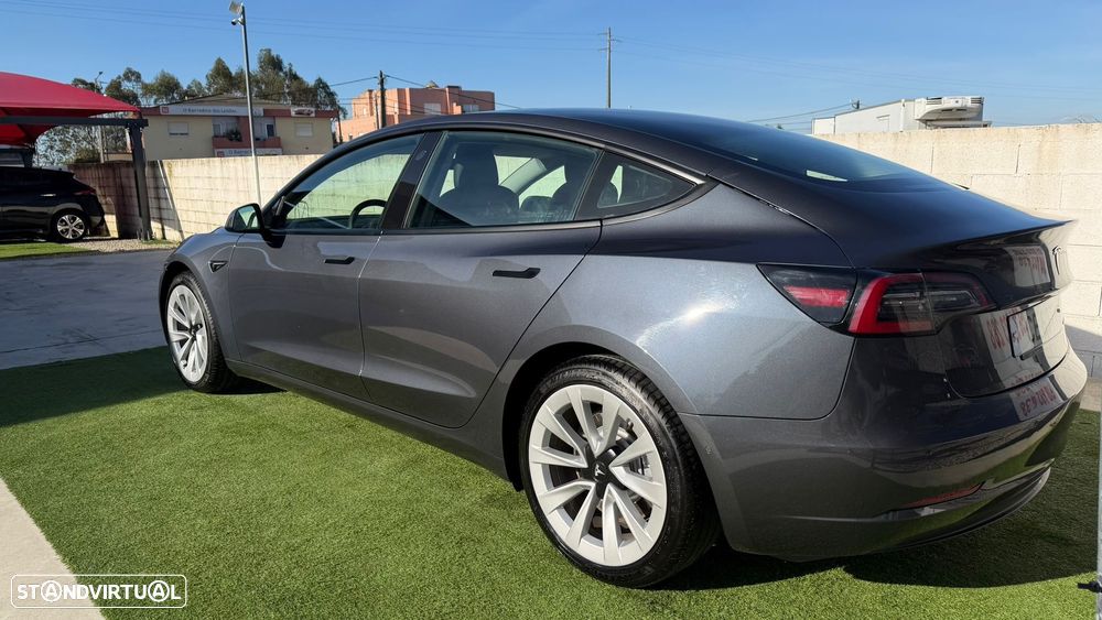 Tesla Model 3 Long-Range Dual Motor AWD - 12