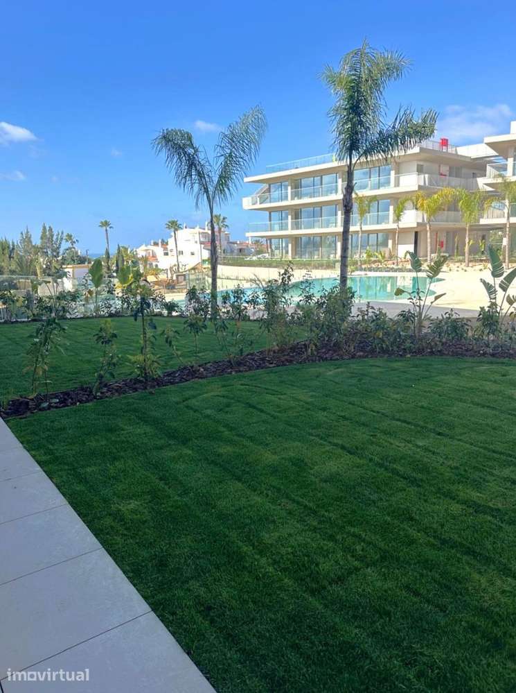 Apartamento T2 com Vista Mar - Grande imagem: 2/8