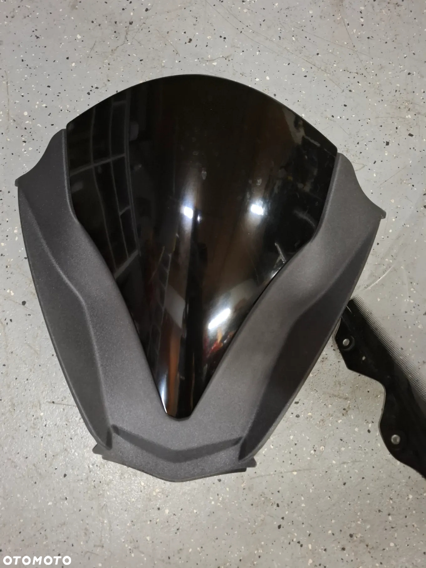 Piaggio X10 szyba podszybie owiewka 125 350 500 - 3