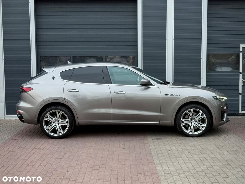Maserati Levante Modena S - 6