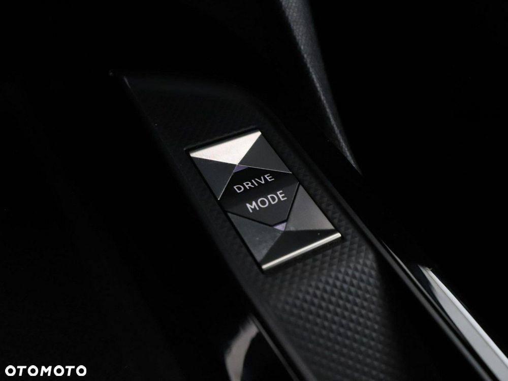 DS Automobiles DS 3 Crossback PureTech 130 Performance Line - 29