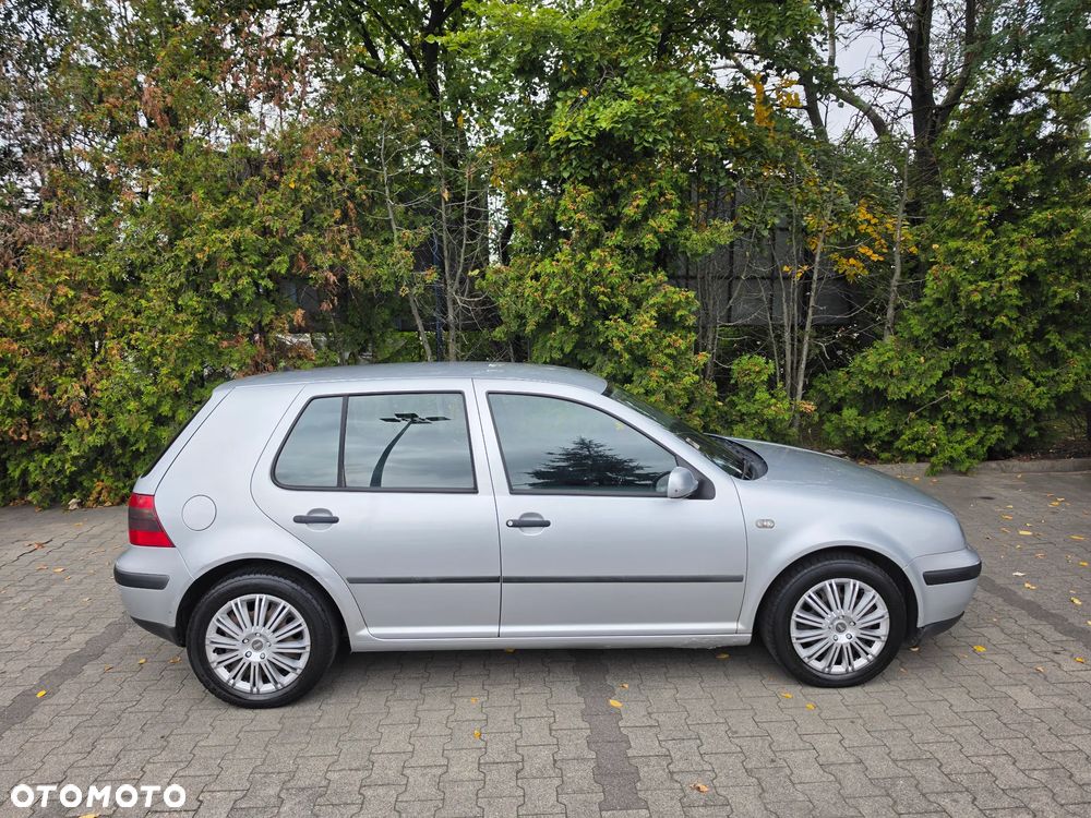 Volkswagen Golf 1.9 TDI Comfortline - 3