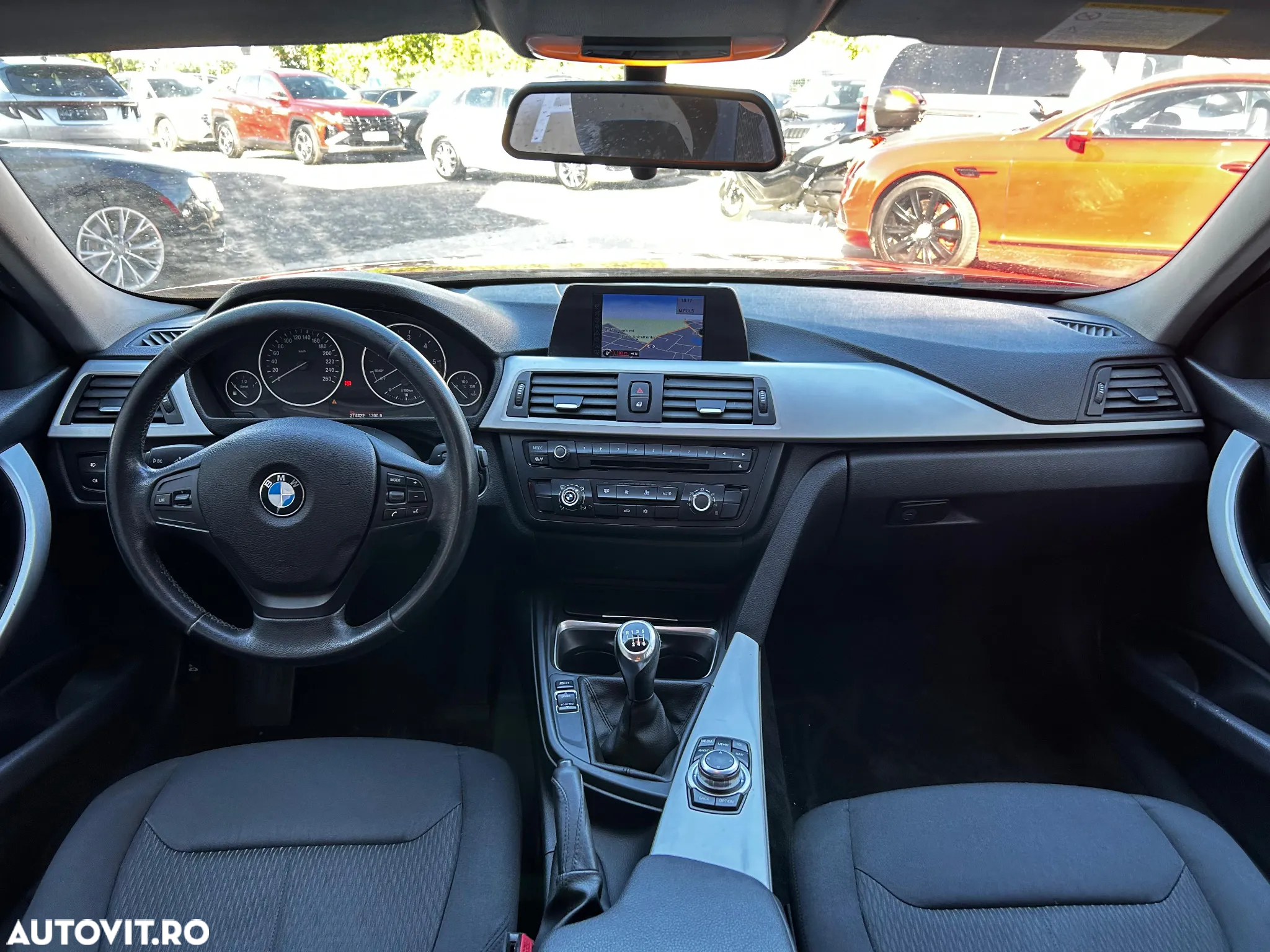 BMW Seria 3 318d - 4