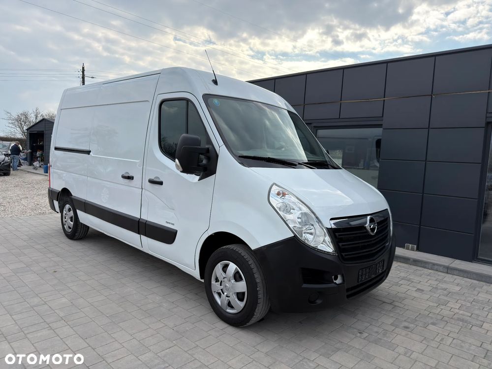 Opel Movano 2.3 Diesel Klimatyzacja 3 Osobowy - 4