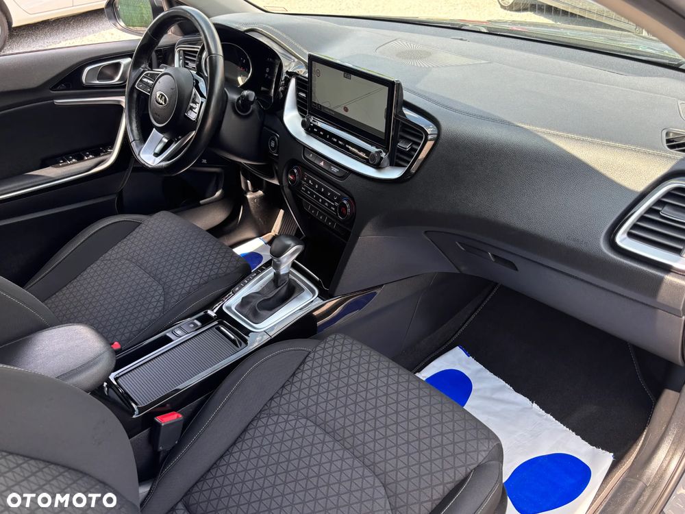 Kia Ceed 1.4 T-GDI L Business Line Plus DCT - 6