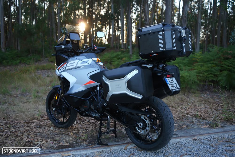 KTM 1290 Super Adventure S - 19