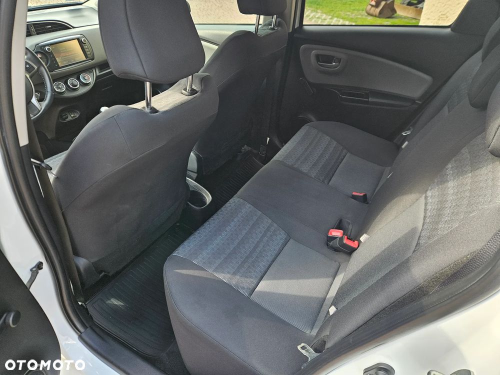 Toyota Yaris 1.33 Premium - 12