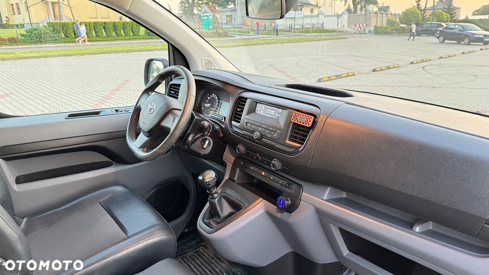 Toyota Proace - 8