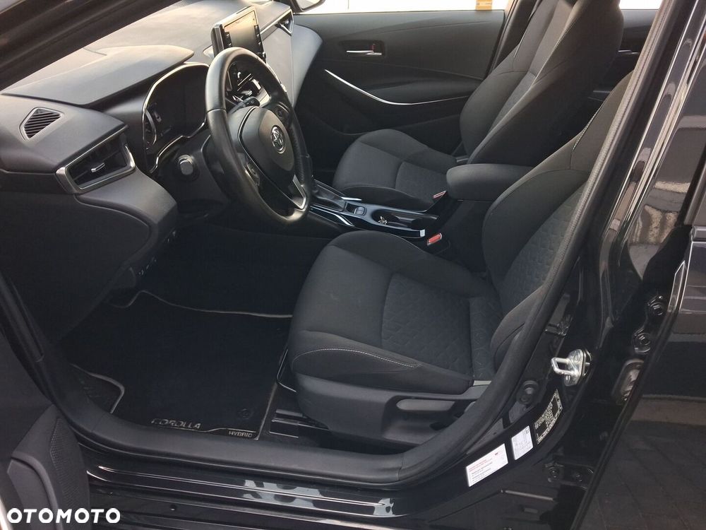 Toyota Corolla 1.8 Hybrid Comfort - 16