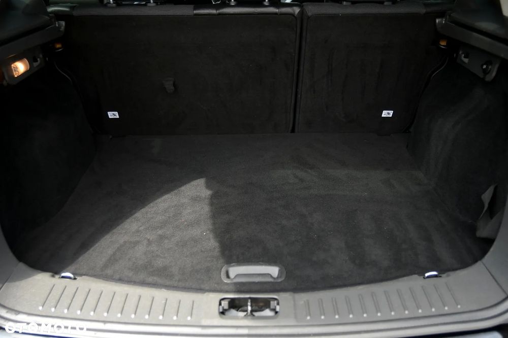 Ford Kuga 2.0 TDCi 2x4 Titanium - 17