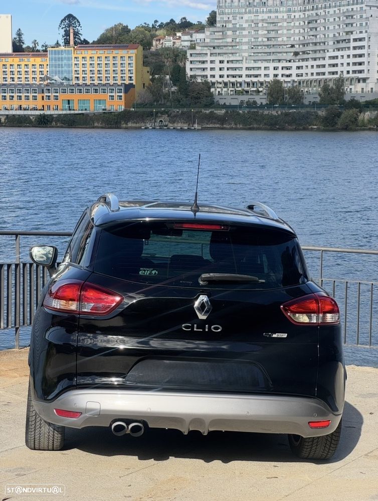 Renault Clio - 5