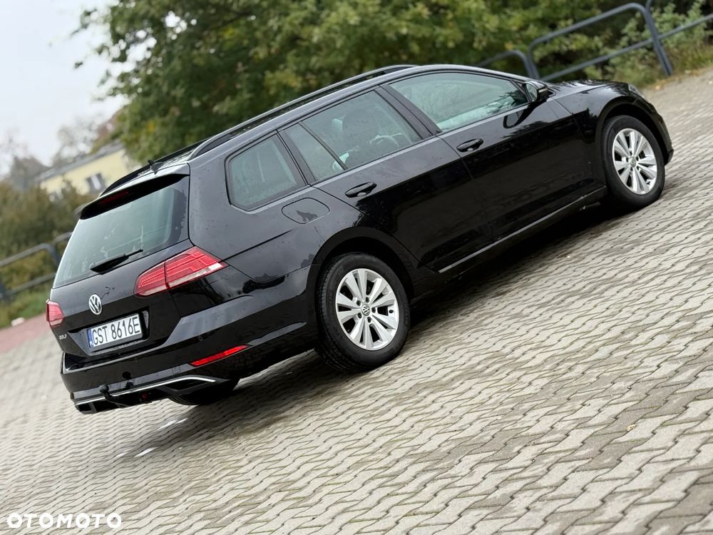 Volkswagen Golf 1.6 TDI SCR DSG Comfortline - 5