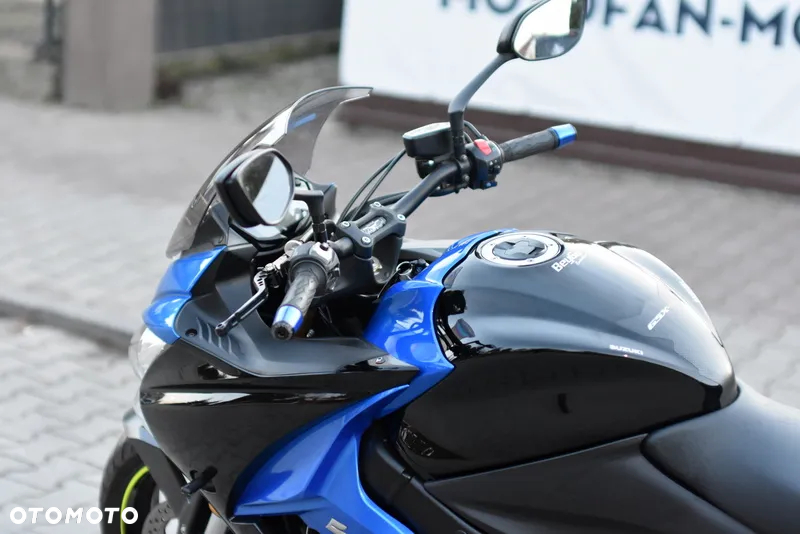 Suzuki GSX 1000 - 31