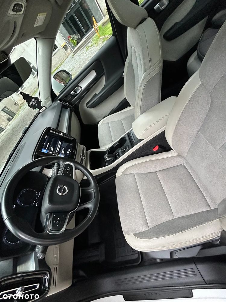 Volvo XC 40 D3 AWD Momentum - 14