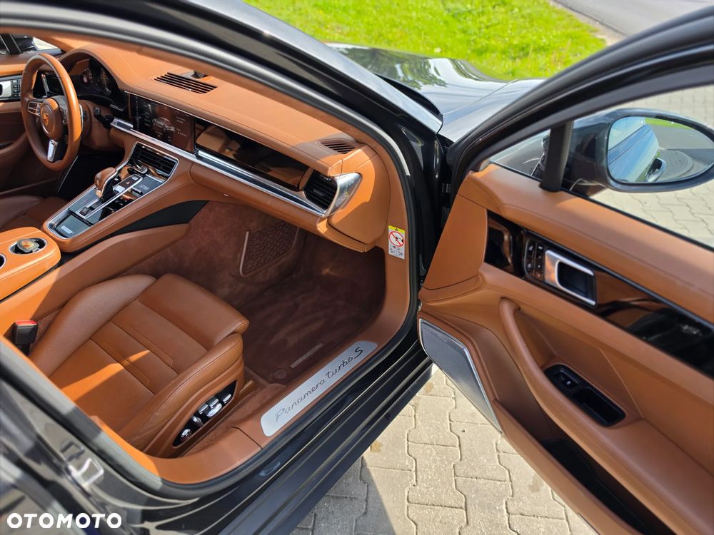Porsche Panamera Turbo S e-Hybrid GPF Executive - 27