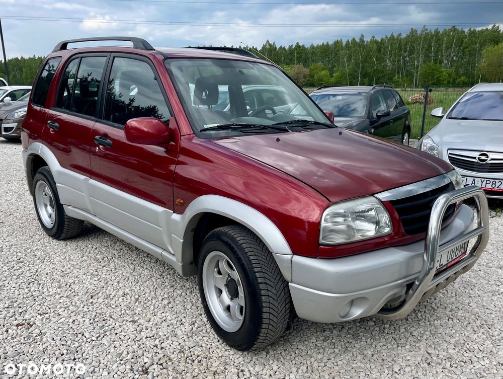 Suzuki Grand Vitara 2.0 Limited - 21