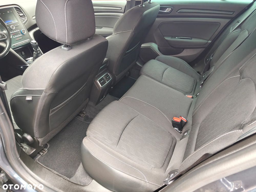 Renault Megane 1.3 TCe FAP Limited - 17