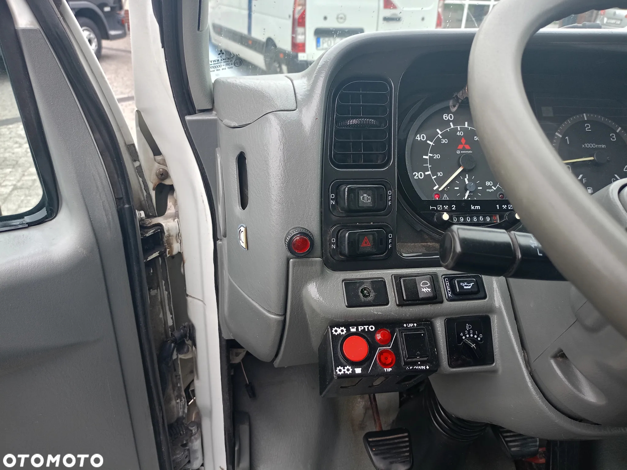 Mitsubishi CANTER 5C13 * HDS + 3/ STRONY WYWROT * - 13