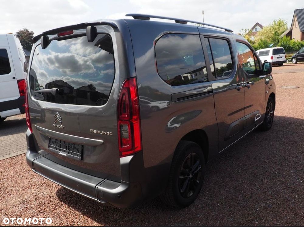 Citroën Berlingo XL PureTech 130 EAT8 SHINE - 3