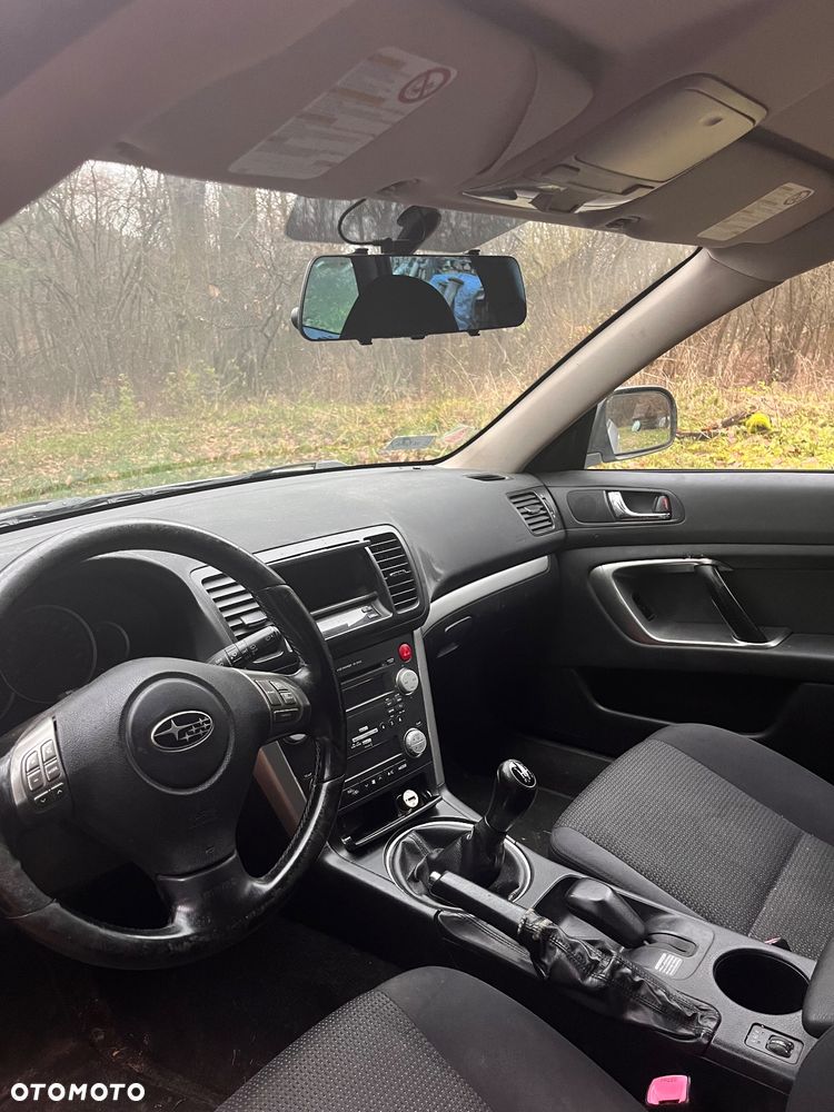 Subaru Legacy - 5
