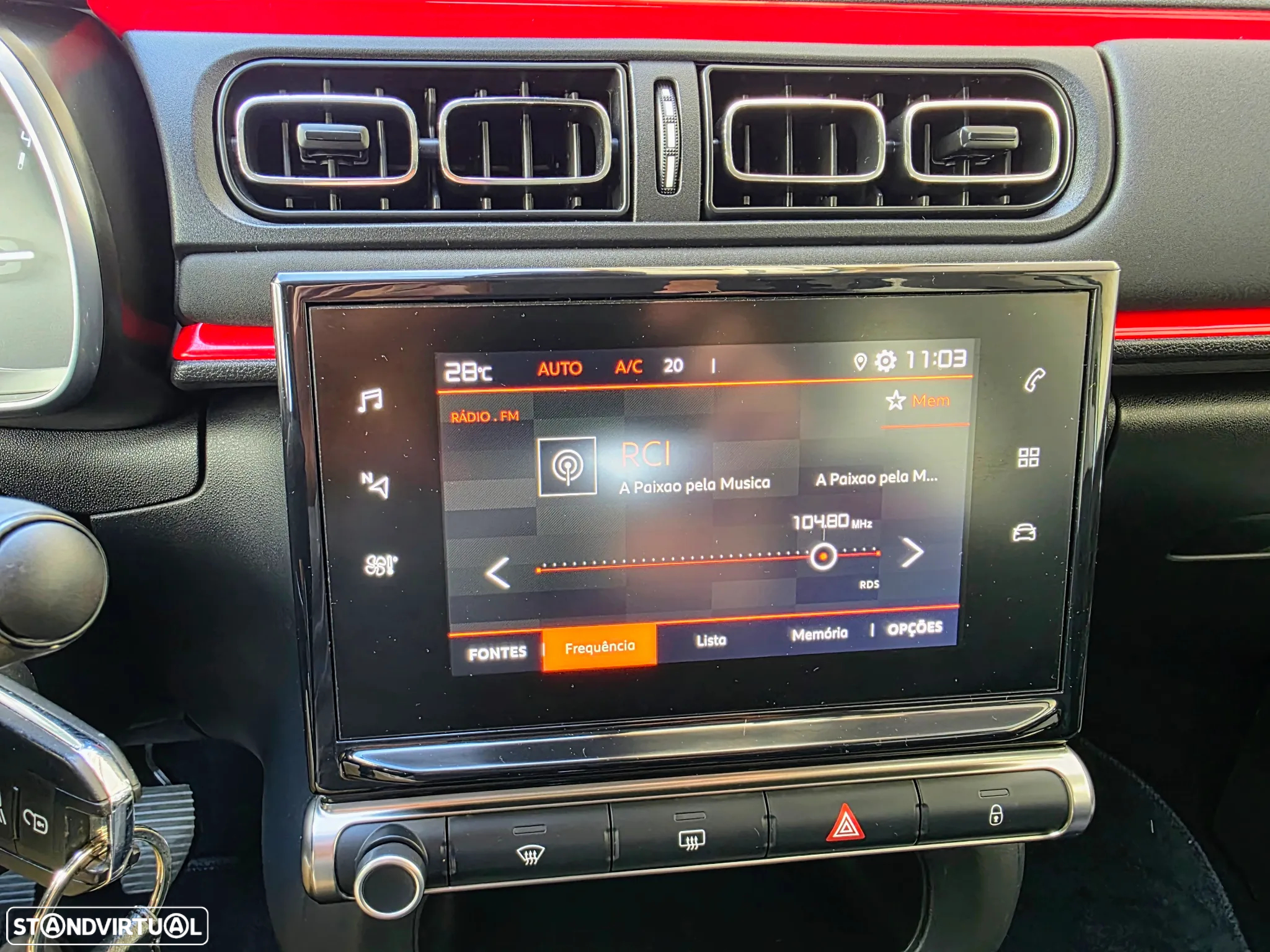 Citroën C3 1.2 PureTech Shine - 33
