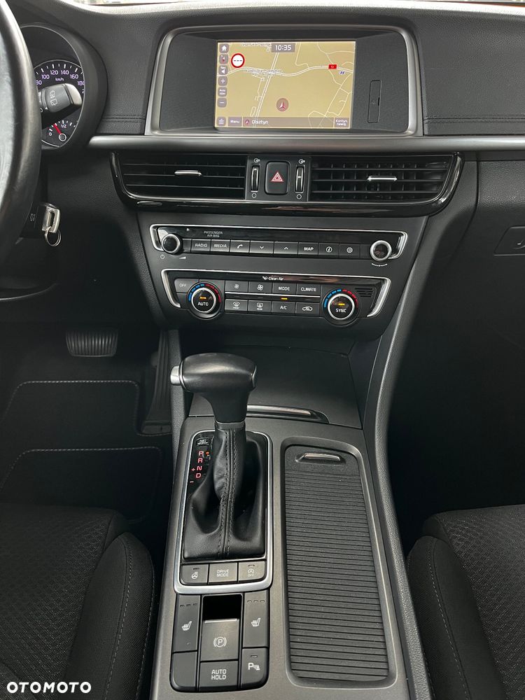 Kia Optima - 17