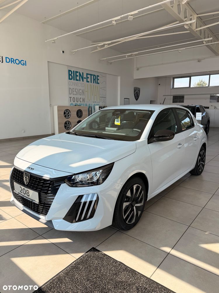 Peugeot 208 - 1