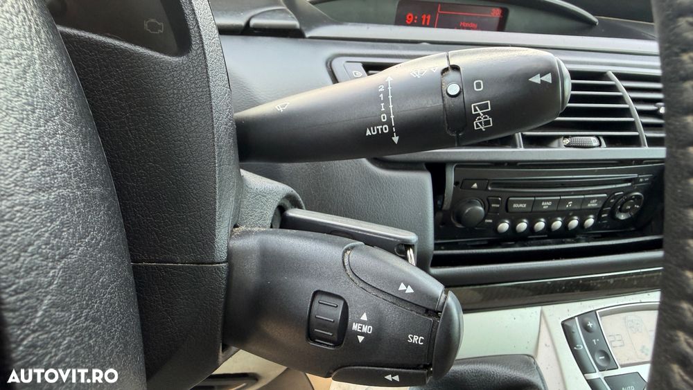 Peugeot 807 HDi 135 Allure - 18