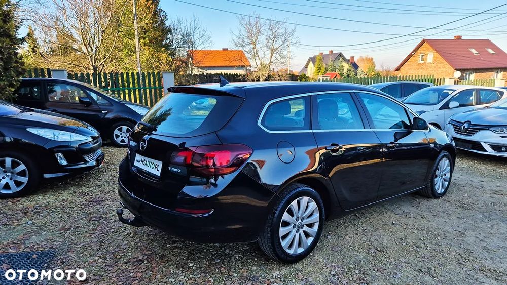 Opel Astra 1.4 Turbo Cosmo - 14