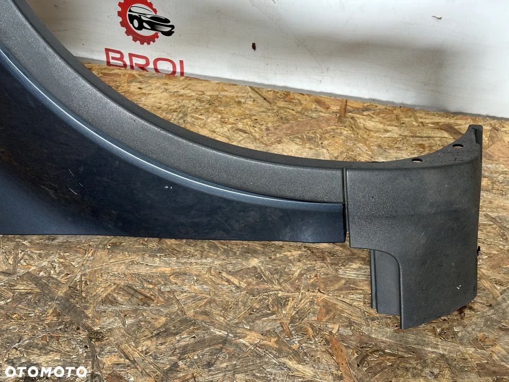 BŁOTNIK PRZEDNI PRAWY FORD KUGA MK1  H8 - 4