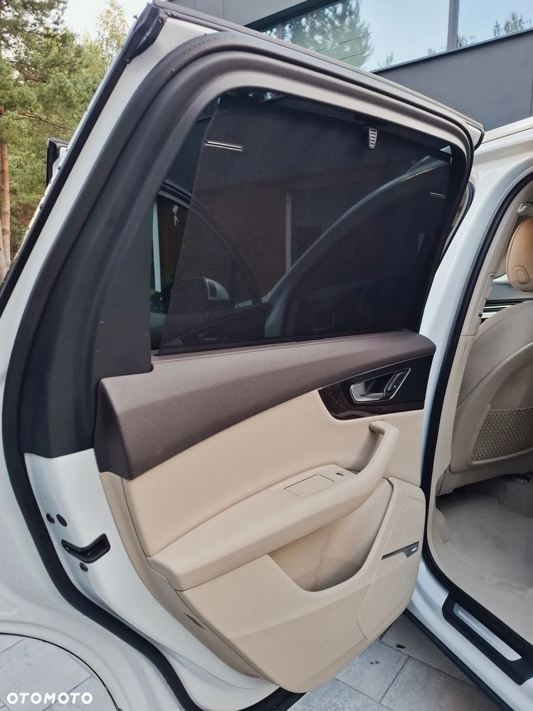 Audi Q7 3.0 TFSI Quattro Tiptronic - 32