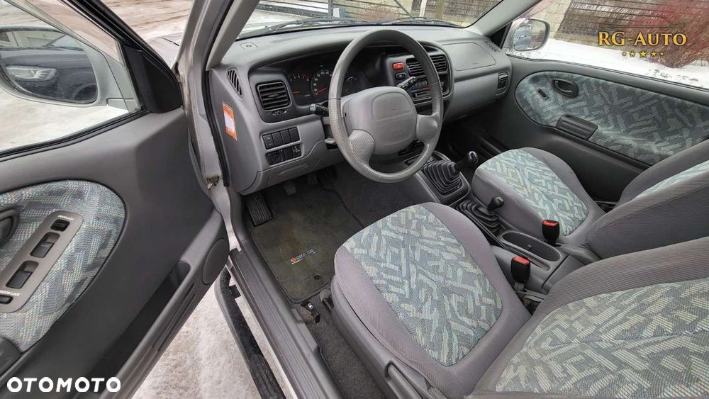 Suzuki Grand Vitara - 18