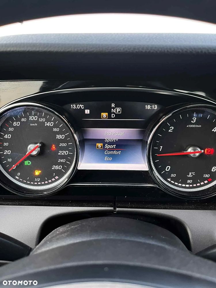 Mercedes-Benz Klasa E 200 d T 9G-TRONIC Exclusive - 13