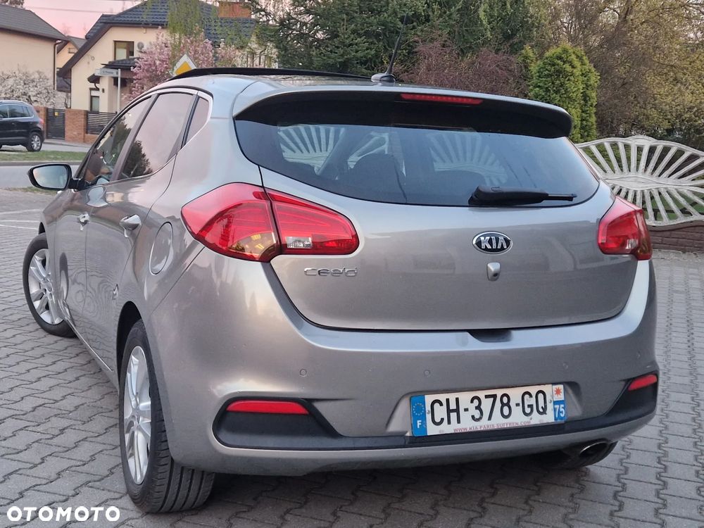 Kia Ceed 1.6 GDI Business Line - 24