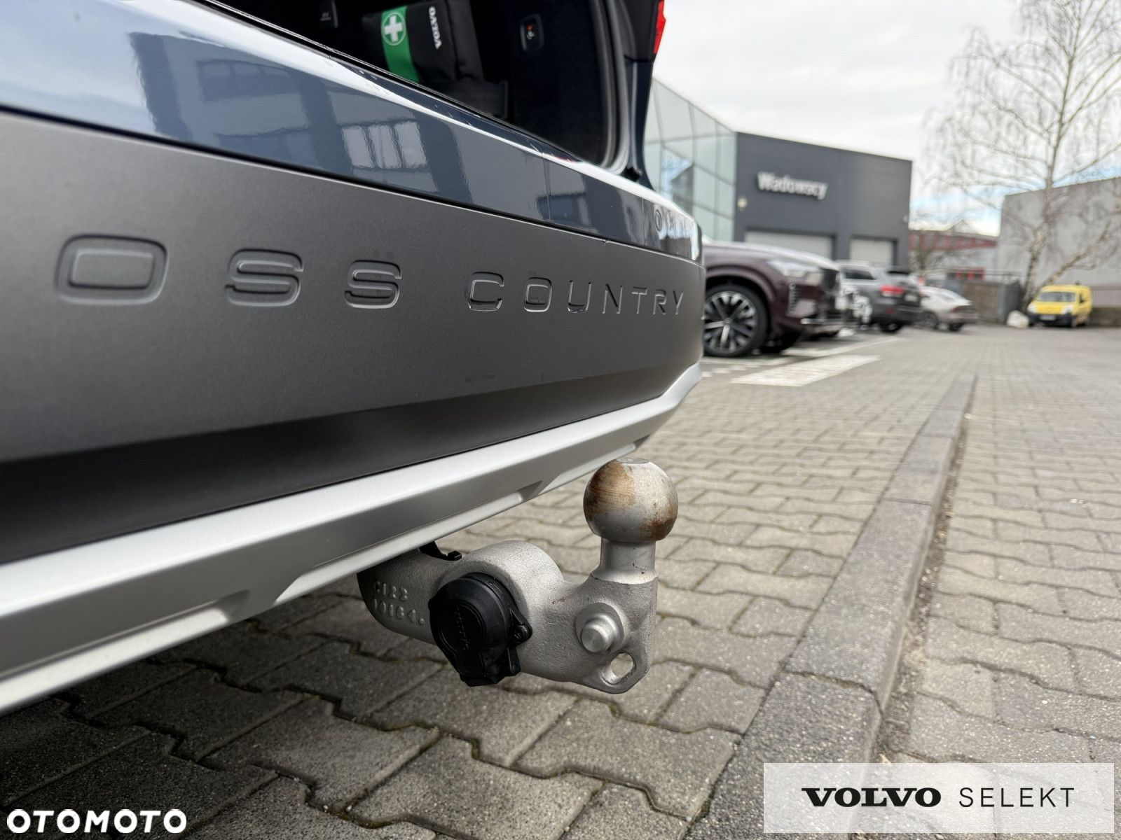 Volvo V90 Cross Country - 11