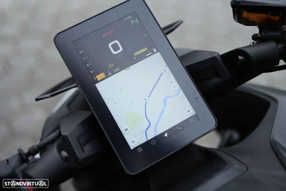 CF Moto 800NK - 2