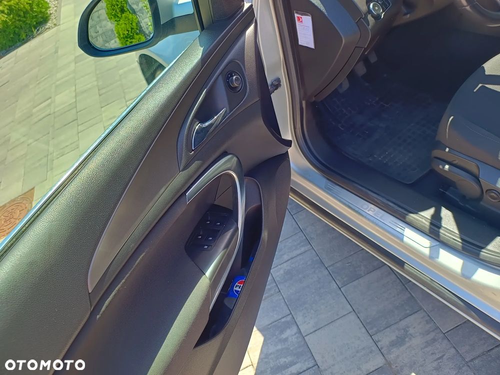 Opel Insignia 2.0 Turbo 4x4 Sport - 7