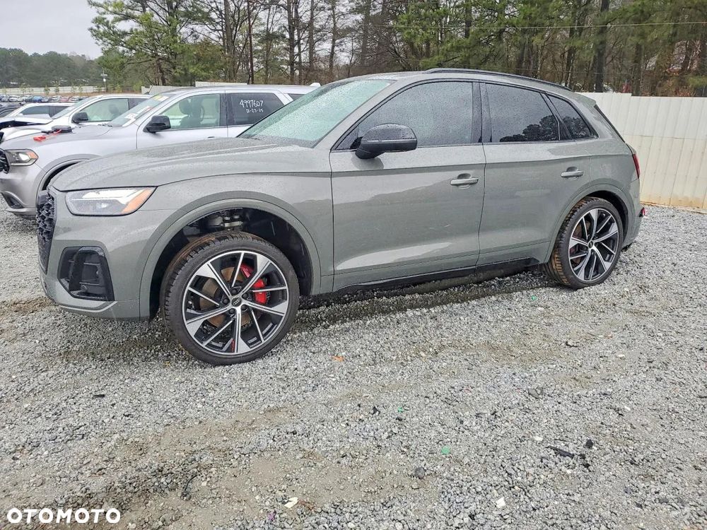 Audi SQ5 - 2