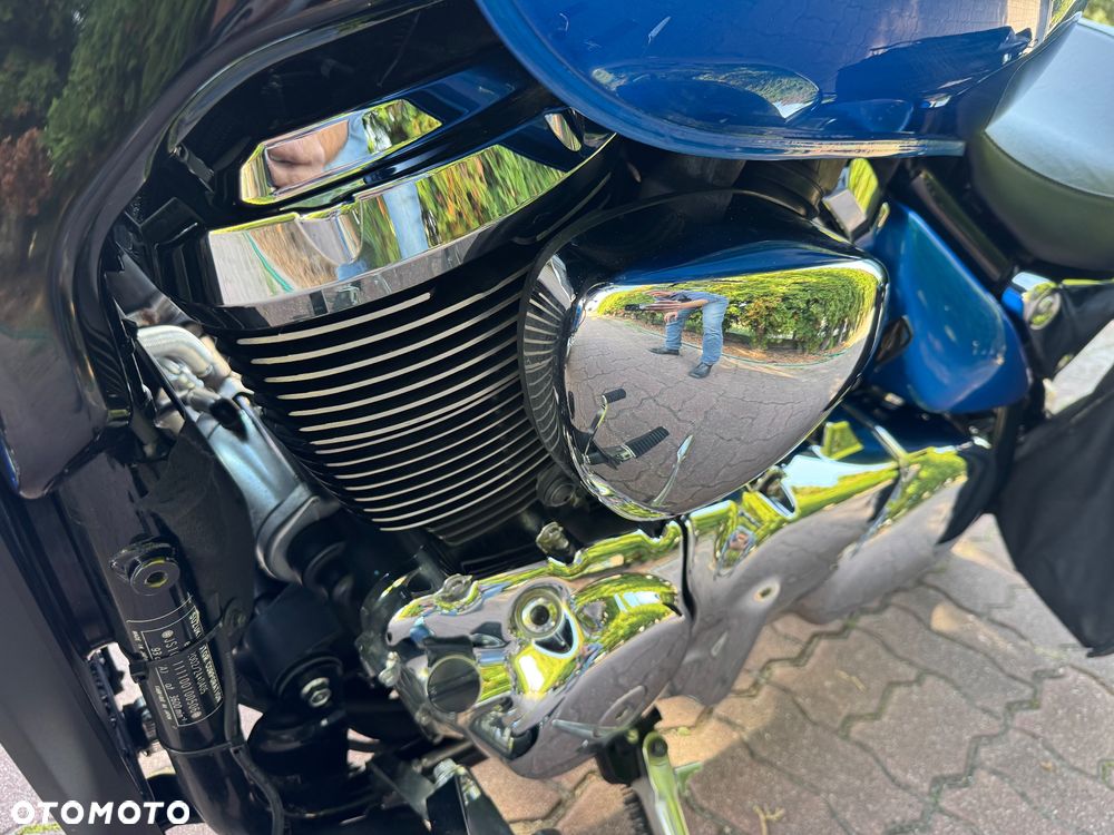 Suzuki Intruder - 20