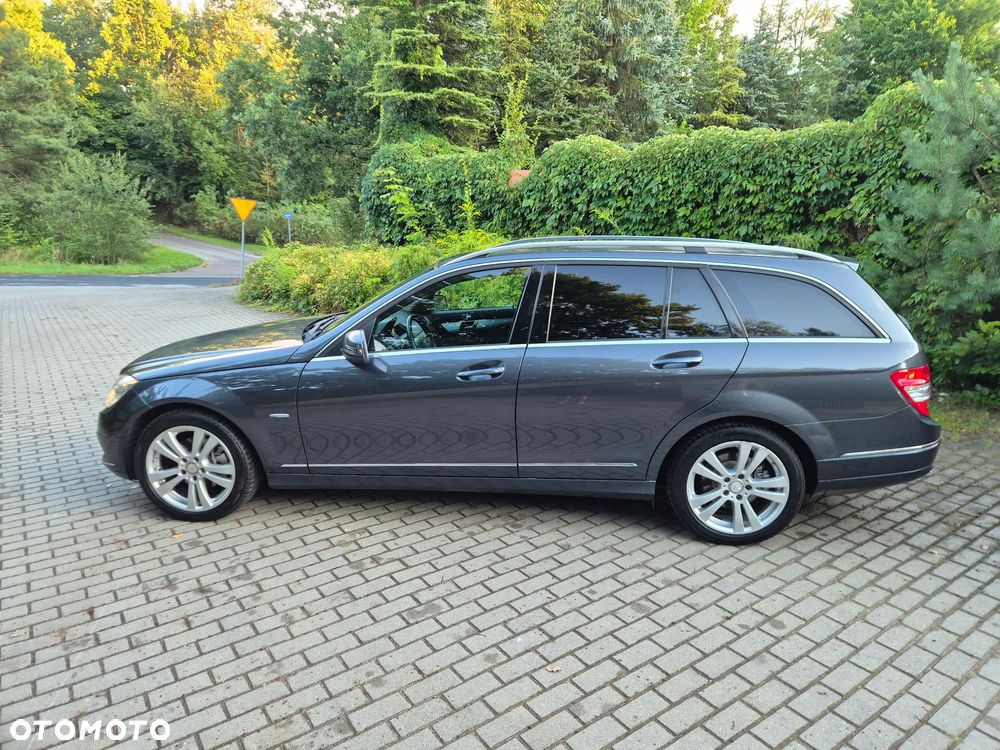Mercedes-Benz Klasa C 220 CDI DPF Automatik BlueEFFICIENCY Avantgarde - 2
