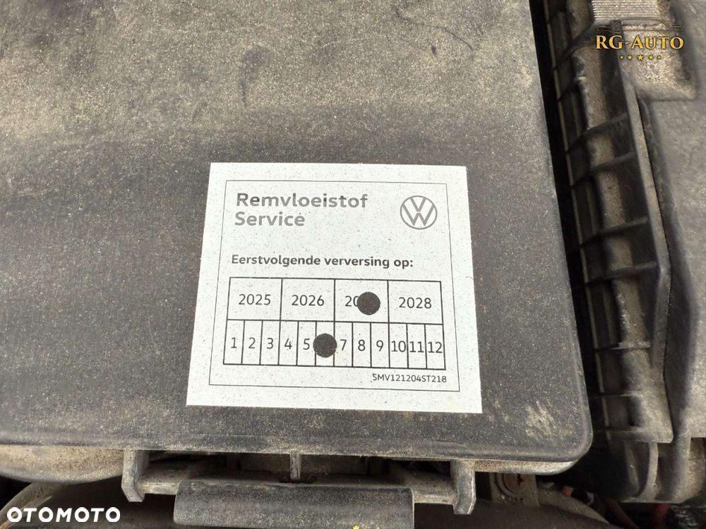 Volkswagen Touran - 20