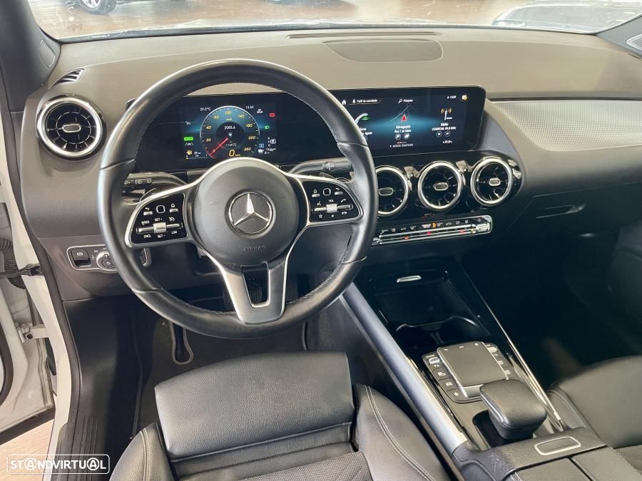 Mercedes-Benz GLA 250 e 8G-DCT Progressive - 11