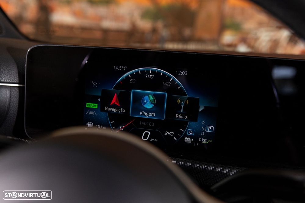 Mercedes-Benz CLA 250 e - 19