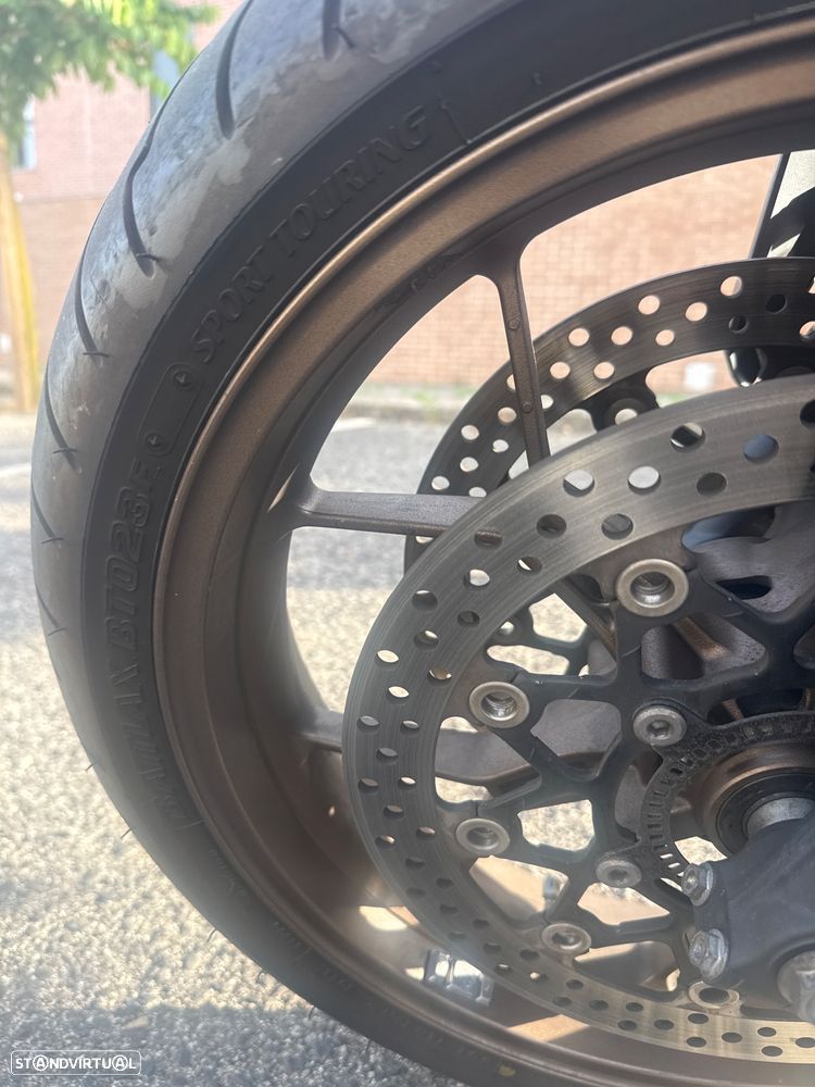 Honda CB RA Neo - 15
