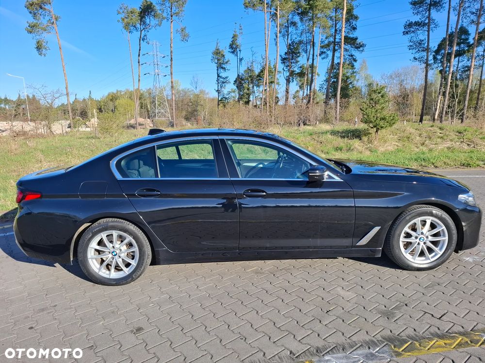 BMW Seria 5 518d - 7