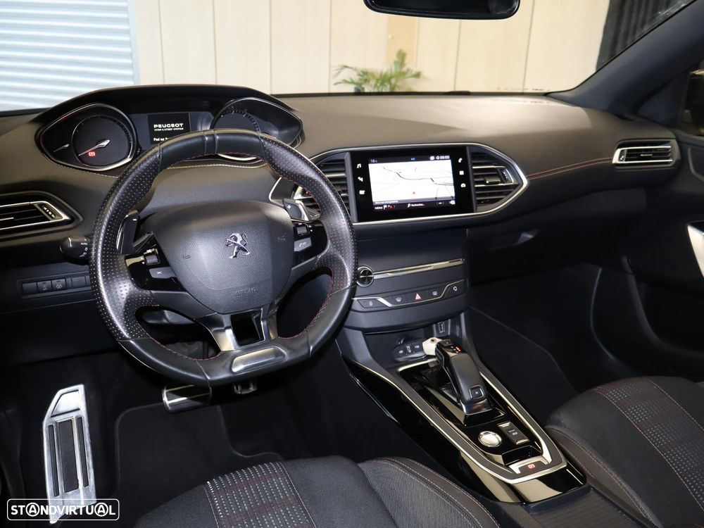 Peugeot 308 1.2 PureTech GT Line EAT8 - 14