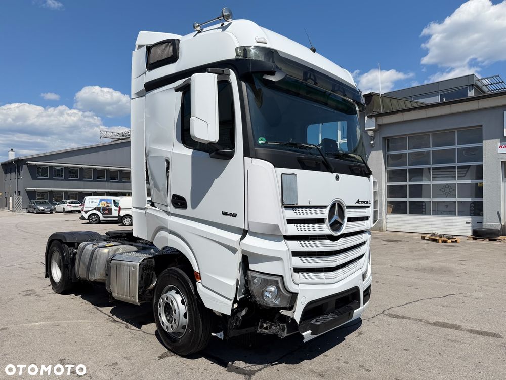 Mercedes-Benz Actros - 9