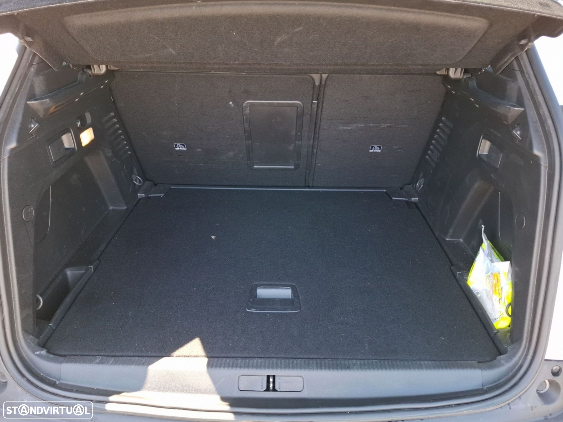 Peugeot 3008 1.5 BlueHDi Allure Pack - 7